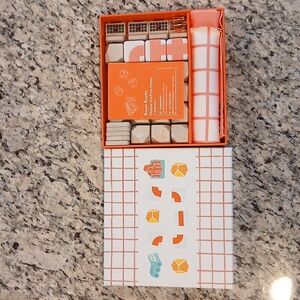 LOVEVERY Rover Route Game. (Teaches pre-coding skills.)